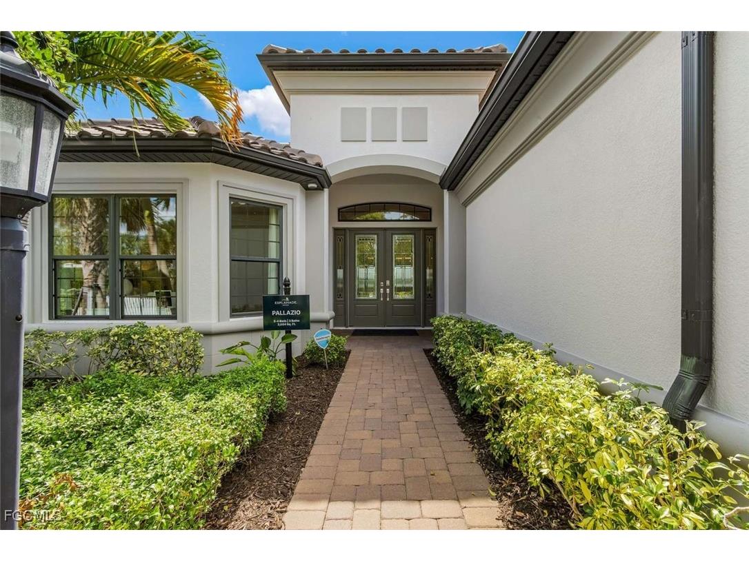 11591 Venetian Lagoon Drive Fort Myers FL 33913 2025021065 image4