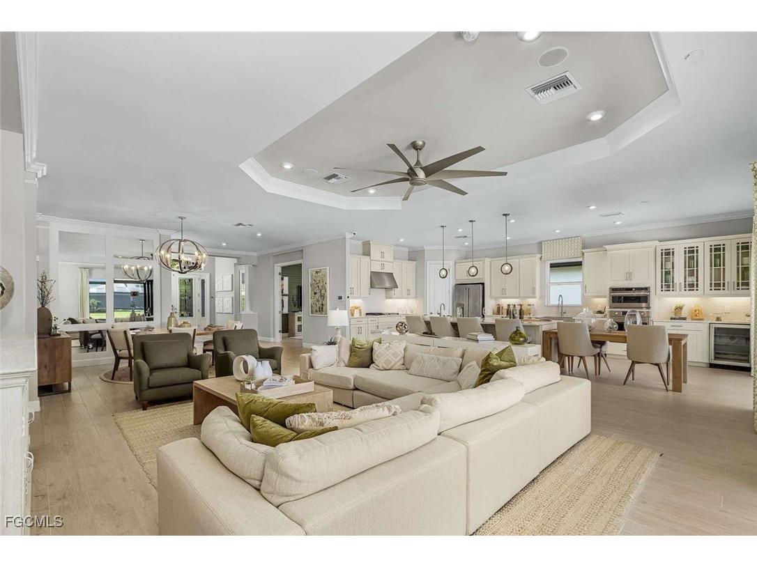 11591 Venetian Lagoon Drive Fort Myers FL 33913 2025021065 image8