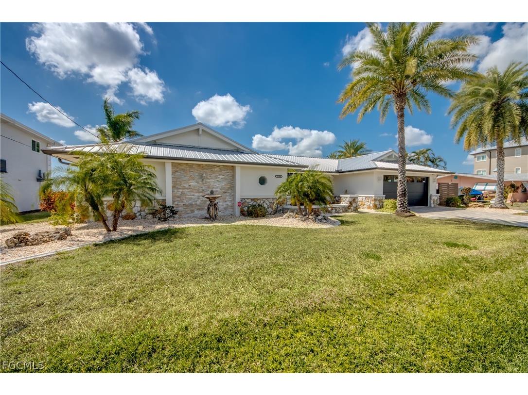 11599 Island Avenue Matlacha FL 33993 2026010842 image3