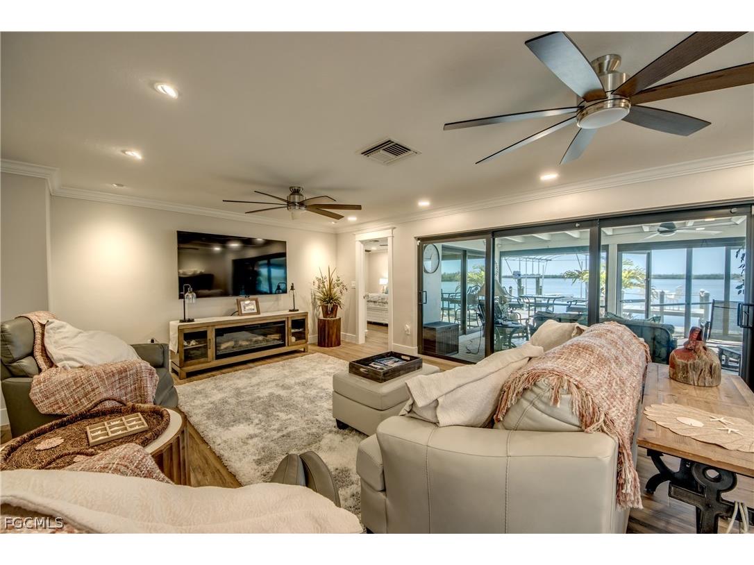 11599 Island Avenue Matlacha FL 33993 2026010842 image7