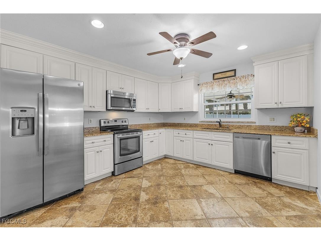 116 1st Street Bonita Springs FL 34134 2025023518 image10