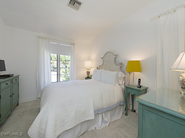 116 3rd St N Naples FL 34102 225056745 image6