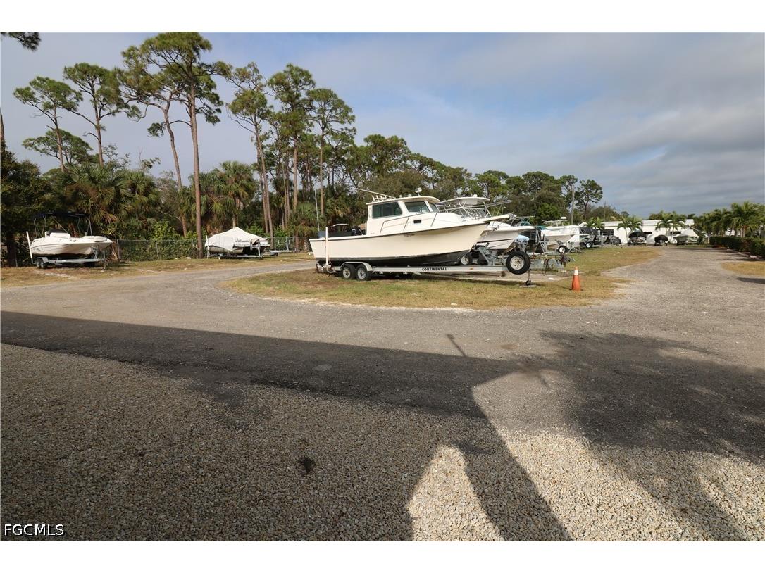116 Coachlight Drive Fort Myers FL 33908 2026019847 image34