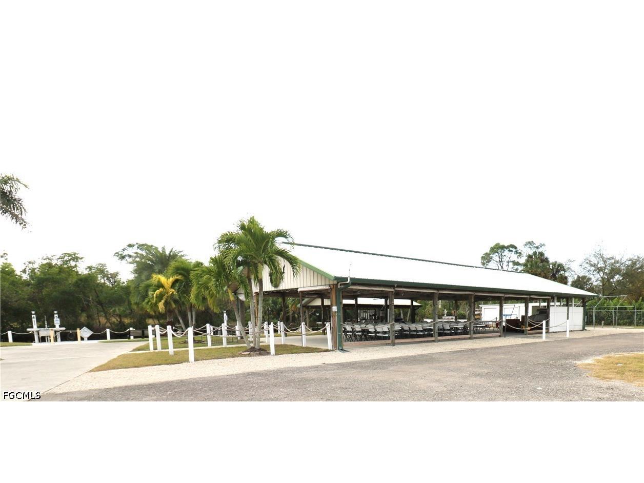 116 Coachlight Drive Fort Myers FL 33908 2026019847 image36