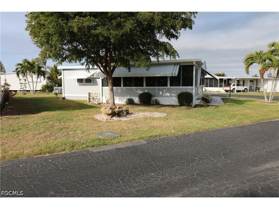 116 Coachlight Drive Fort Myers FL 33908 2026019847 image4