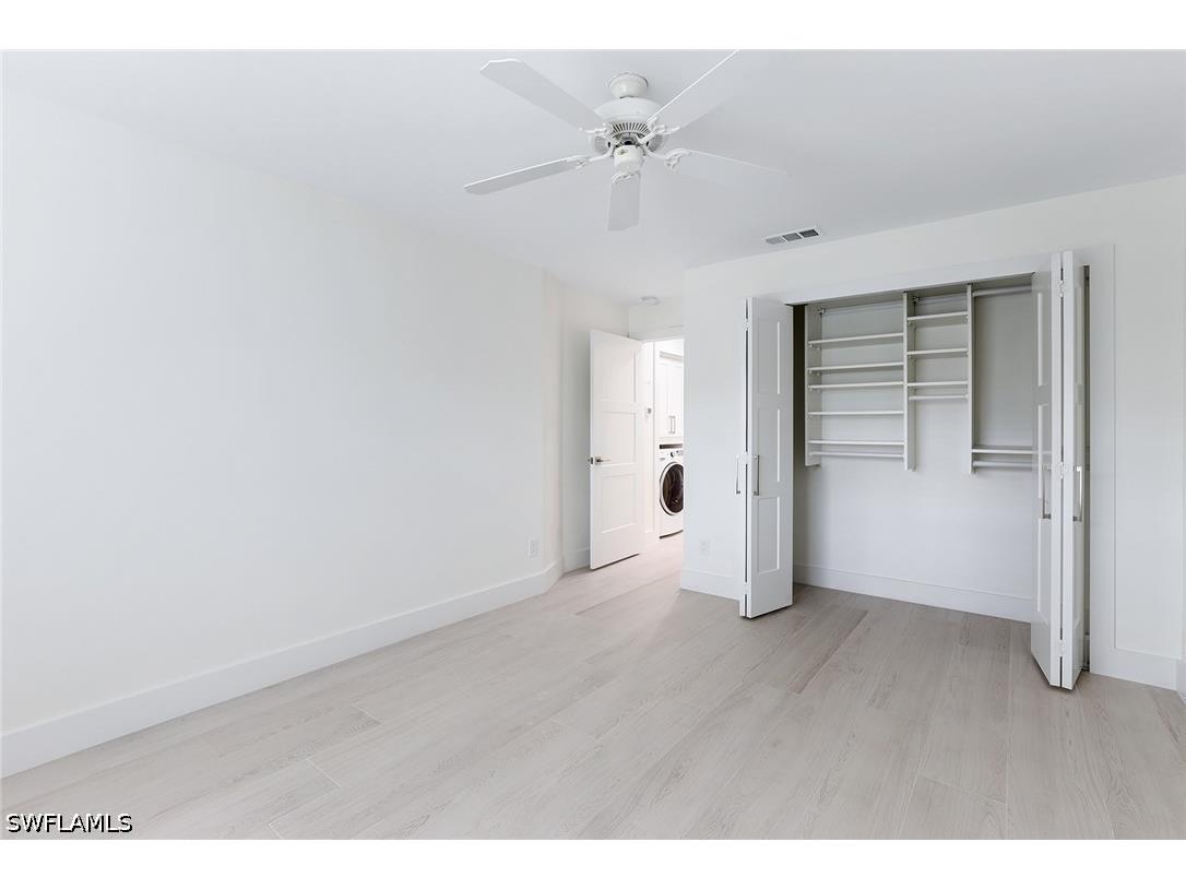 116 Fountain Circle Naples FL 34119 226018734 image18