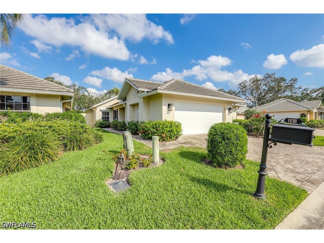 116 Fountain Circle Naples FL 34119 226018734 image2