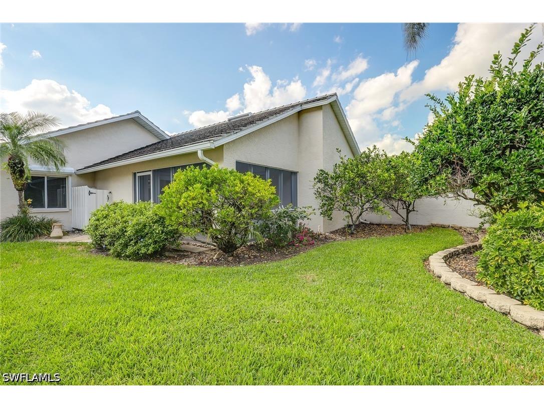 116 Fountain Circle Naples FL 34119 226018734 image24