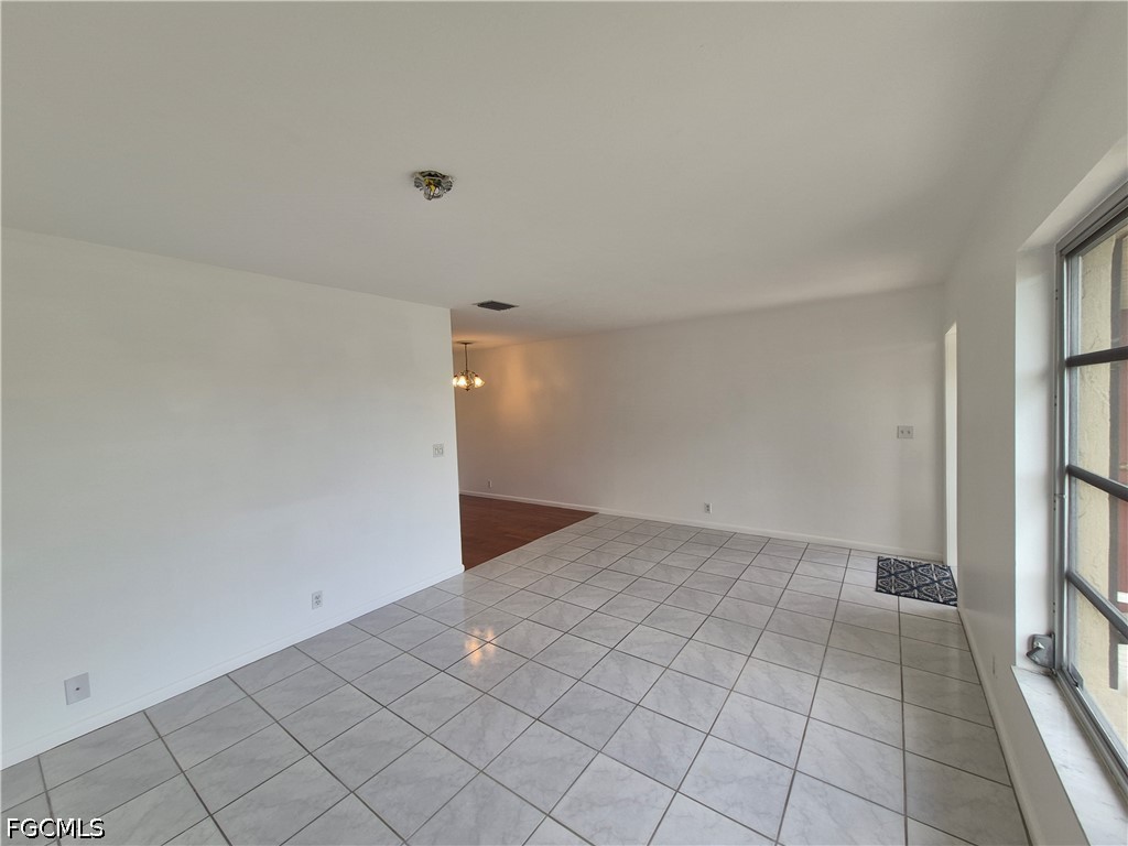 116 Gledhill Court Fort Myers FL 33919 2026017469 image3