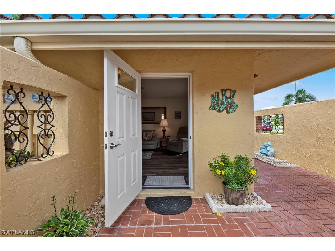 116 Harrison Road #N-3 Naples FL 34112 223067529 image1