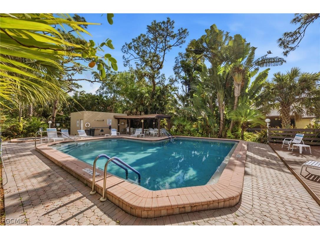 116 Pinebrook Drive Fort Myers FL 33907 2026012112 image11