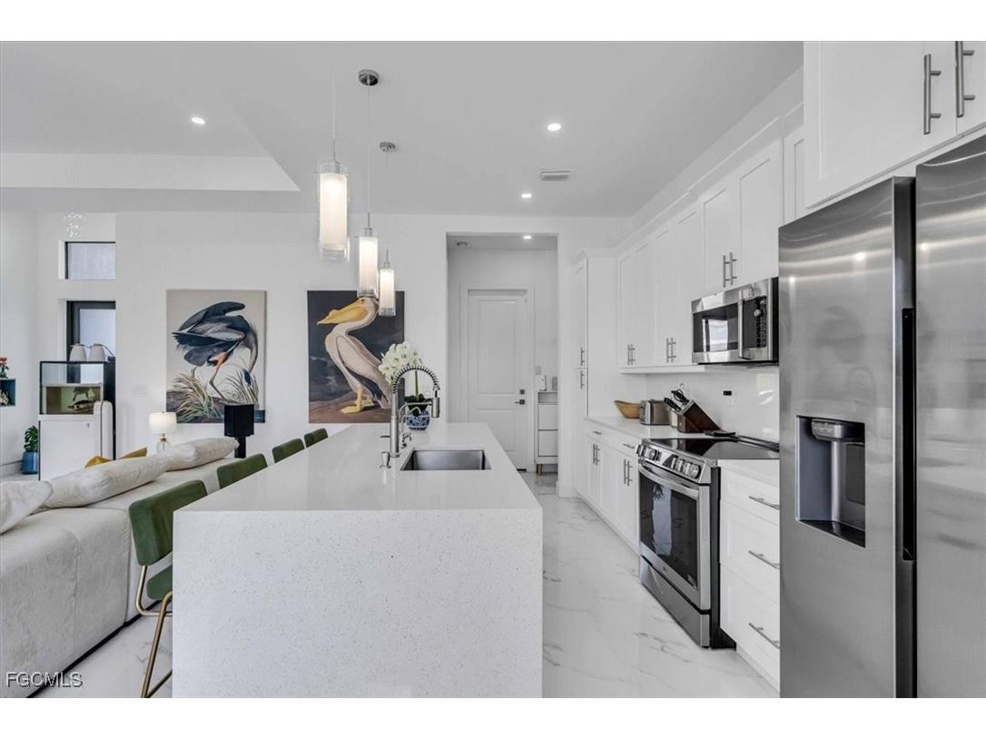 116 SE 5th Place Cape Coral FL 33990 2025008324 image10