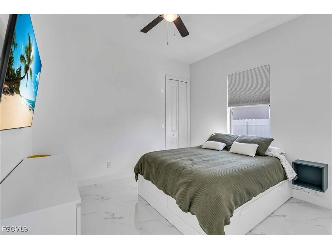 116 SE 5th Place Cape Coral FL 33990 2025008324 image23