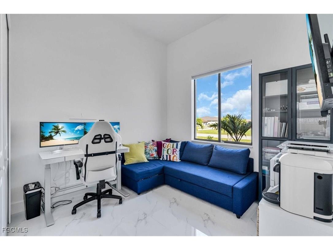 116 SE 5th Place Cape Coral FL 33990 2025008324 image25