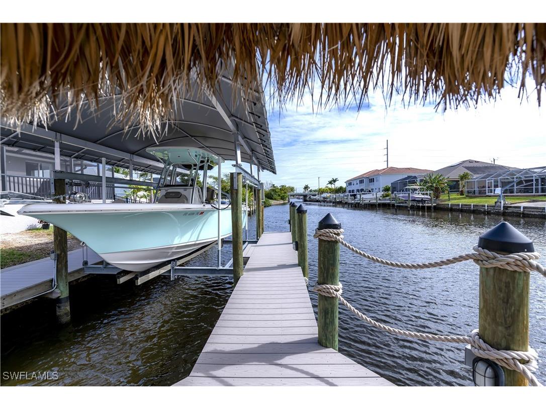 116 SW 38th Terrace Cape Coral FL 33914 224100147 image1