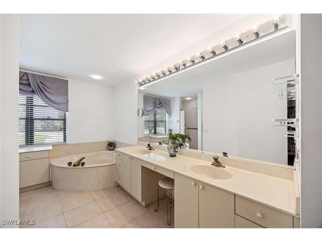 116 Sharwood Drive Naples FL 34110 225058719 image21