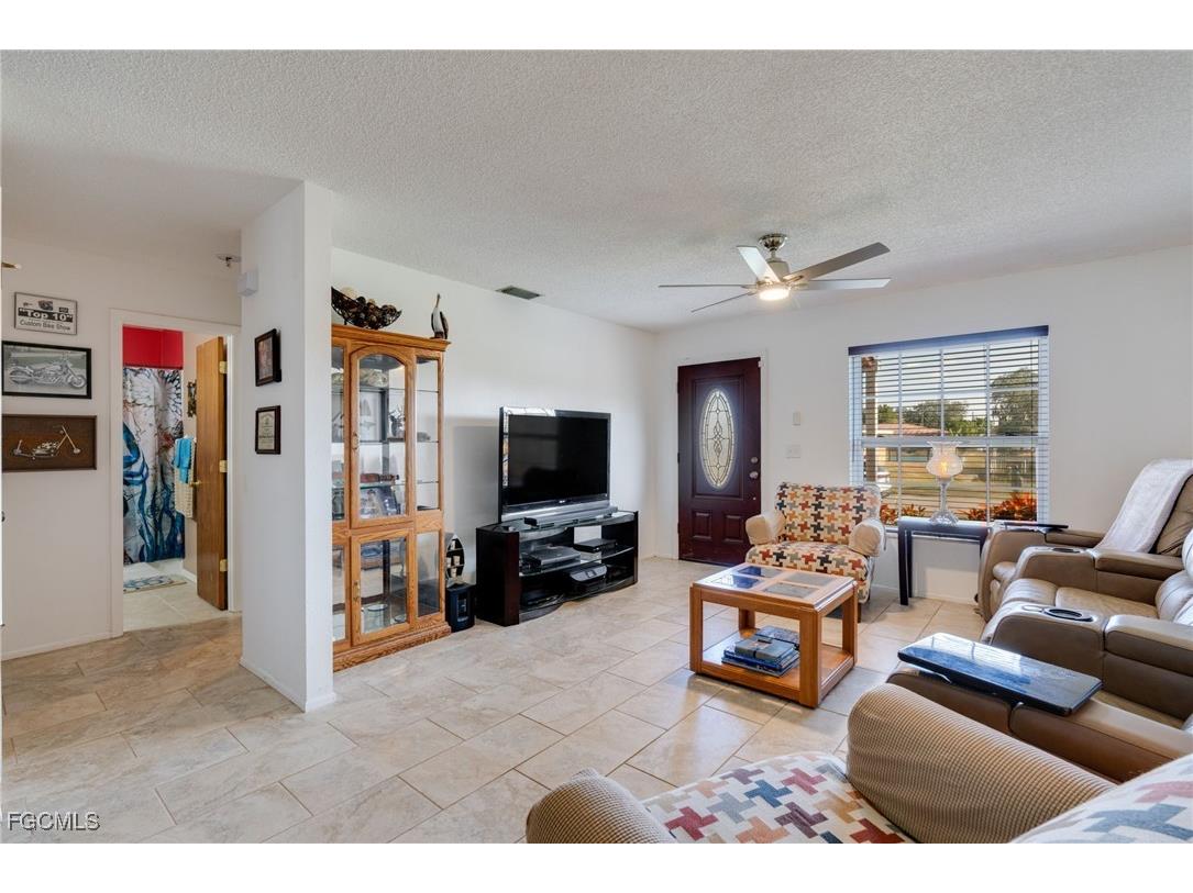 1160 Labelle Vista Drive Fort Myers FL 33905 2025023322 image5