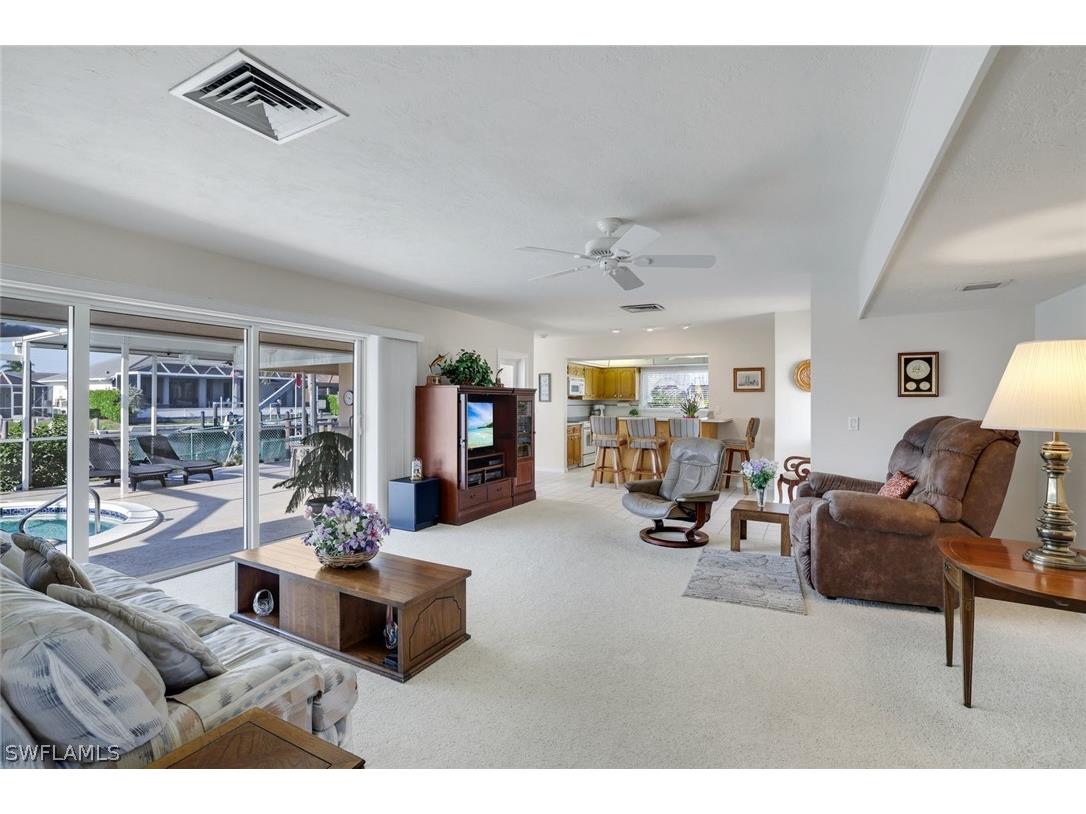 1160 Martinique Court Marco Island FL 34145 226008336 image11