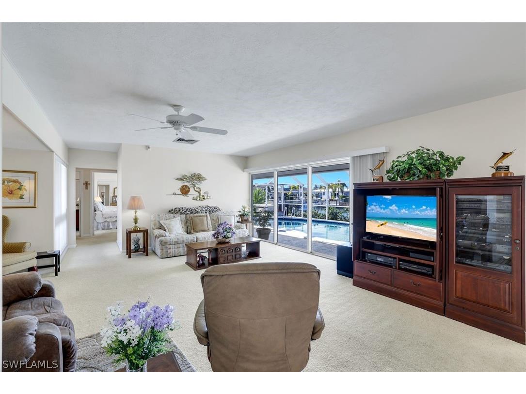 1160 Martinique Court Marco Island FL 34145 226008336 image13