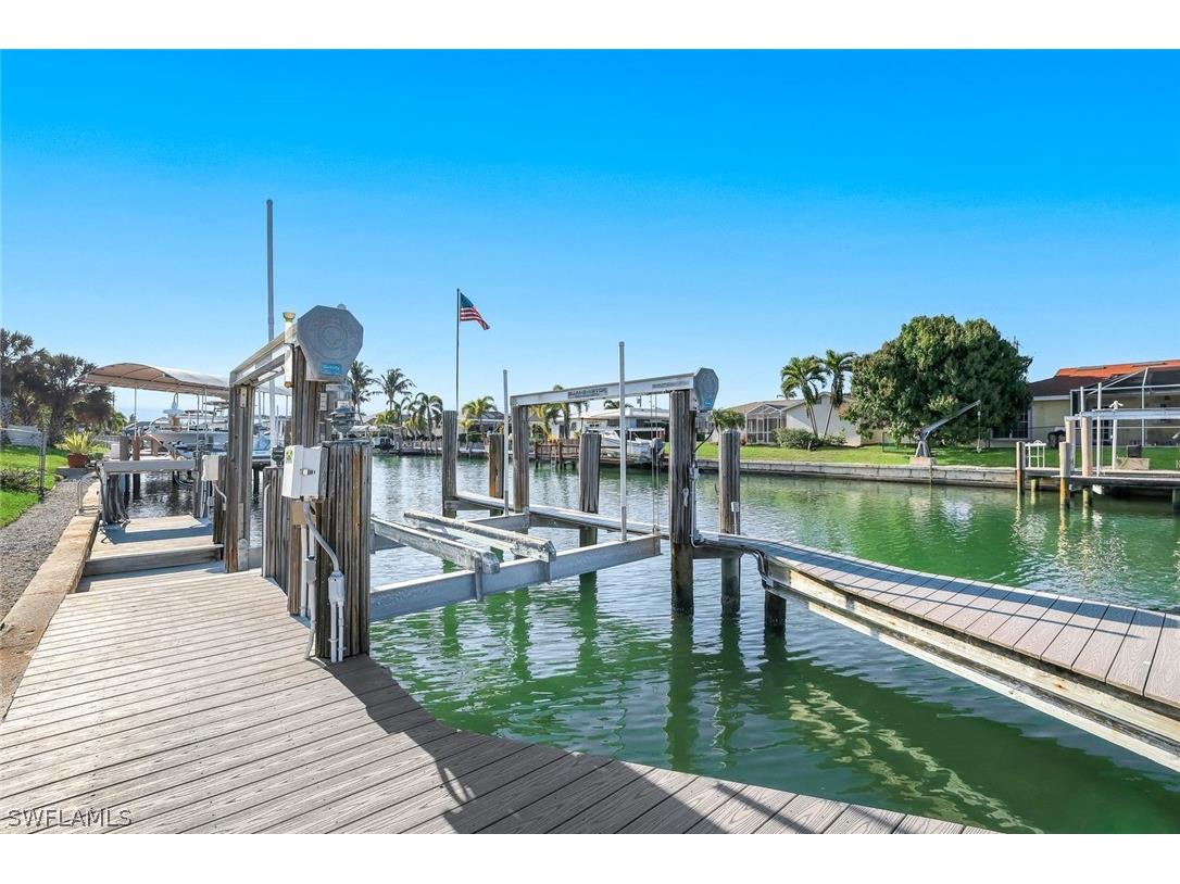 1160 Martinique Court Marco Island FL 34145 226008336 image31