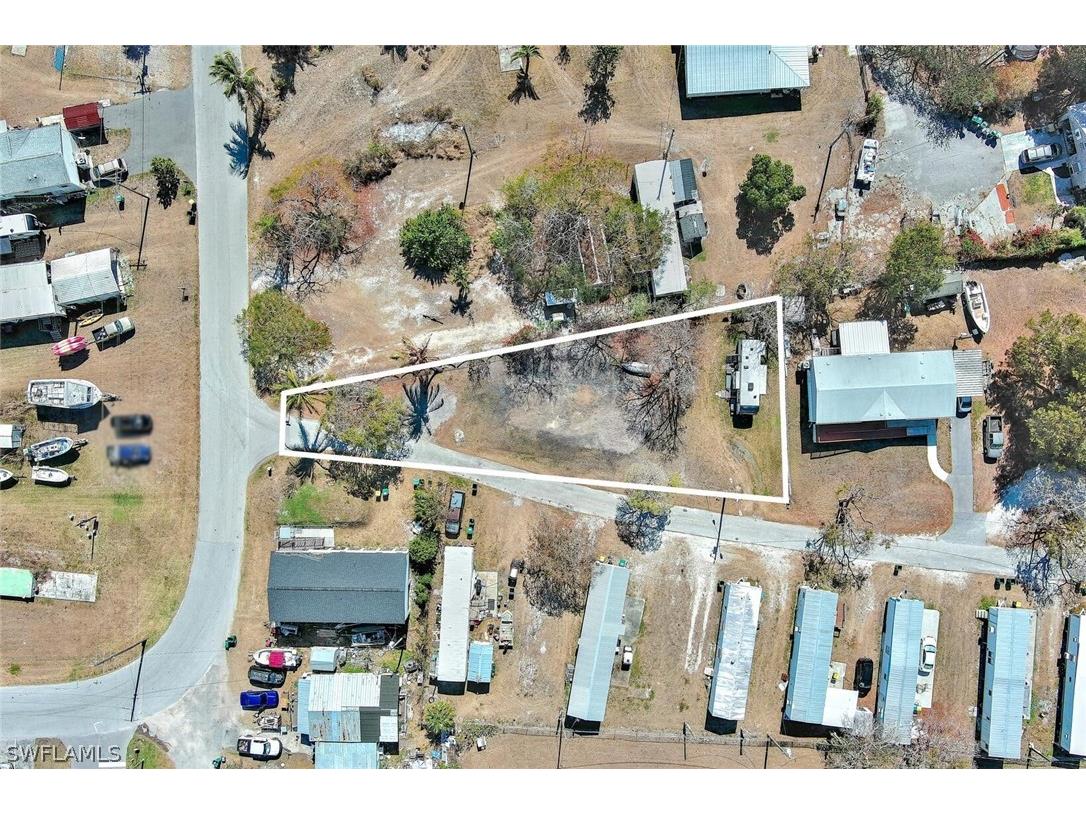 1160 Rewis Drive Chokoloskee FL 34138 226006906 image2