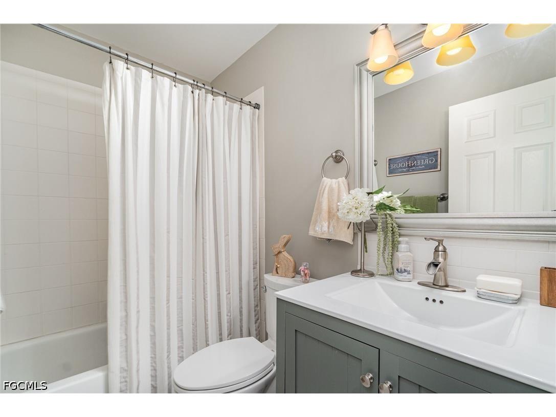 1160 Sarah Jean Circle #D204 Naples FL 34110 2026014679 image25