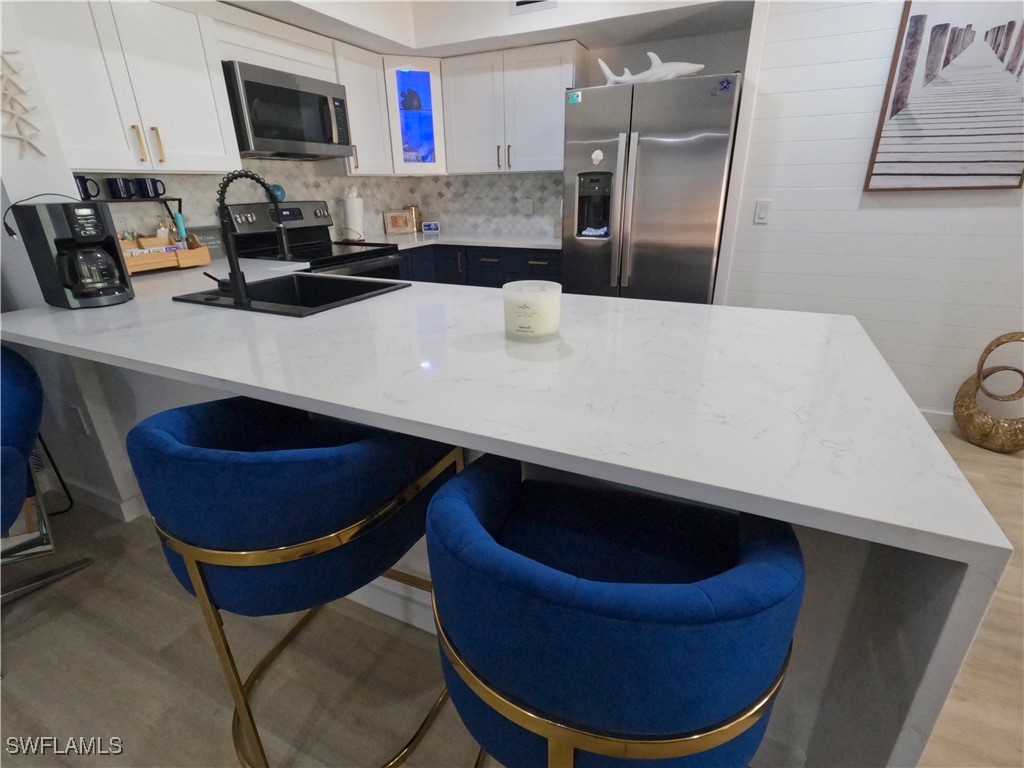 1160 Wildwood Lakes Boulevard #304 Naples FL 34104 225076152 image11