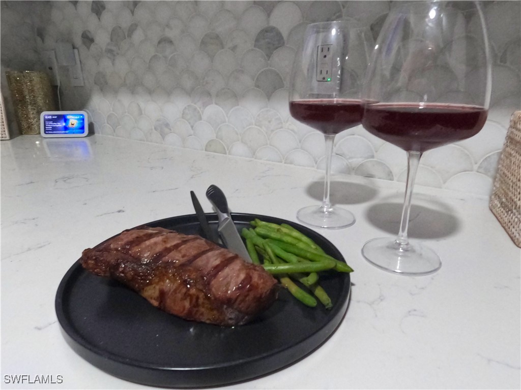 1160 Wildwood Lakes Boulevard #304 Naples FL 34104 225076152 image16