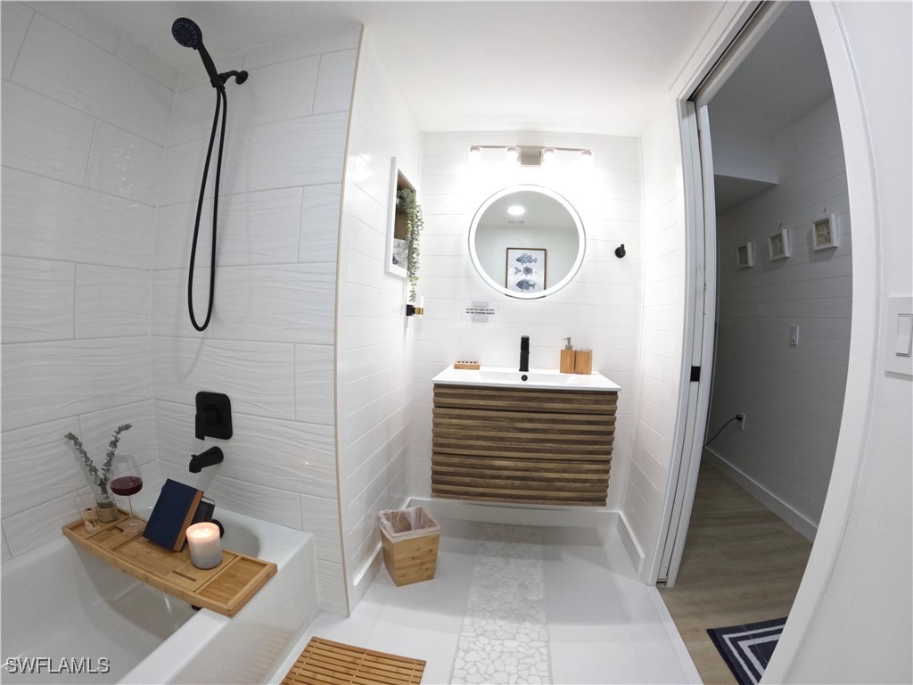 1160 Wildwood Lakes Boulevard #304 Naples FL 34104 226001662 image30