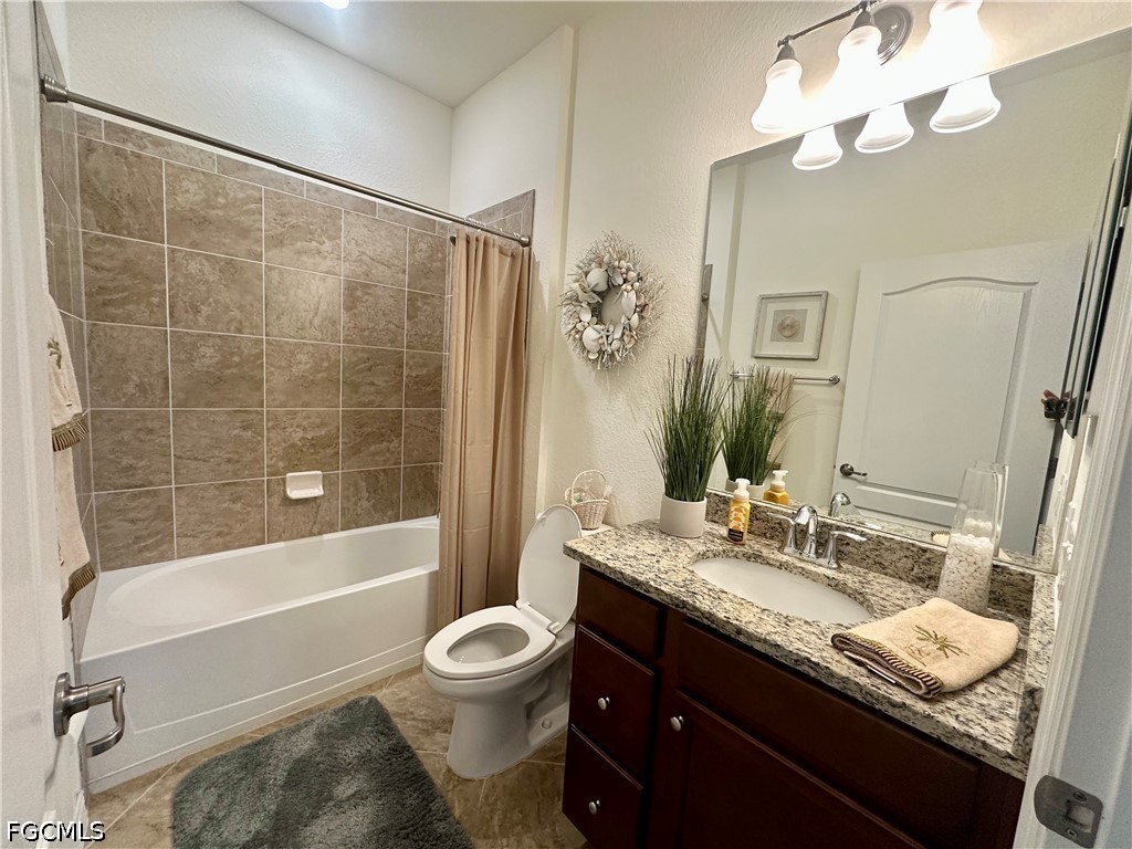 11600 Golden Oak Terrace Fort Myers FL 33913 2026015846 image17