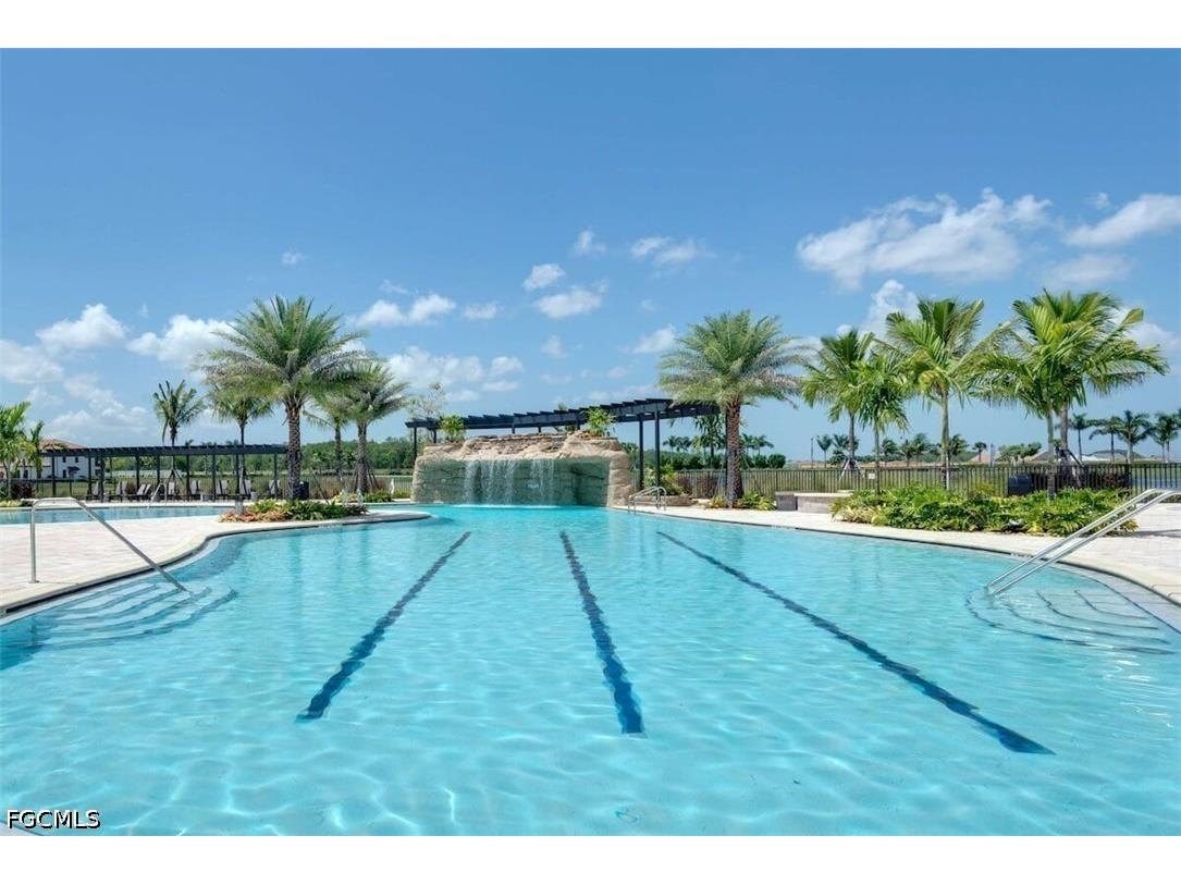 11600 Golden Oak Terrace Fort Myers FL 33913 2026015846 image22