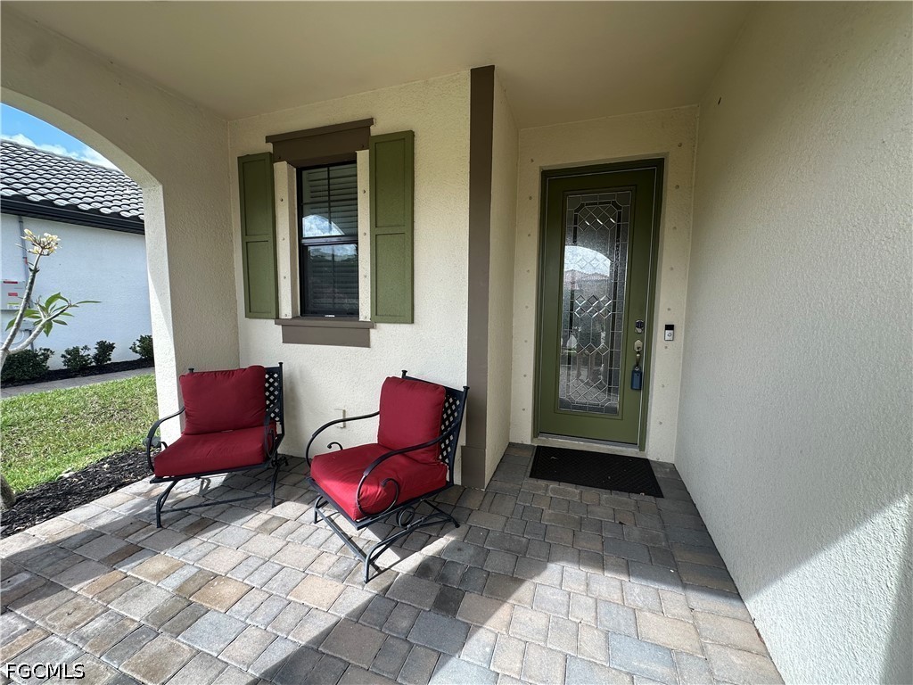 11600 Golden Oak Terrace Fort Myers FL 33913 2026015846 image5