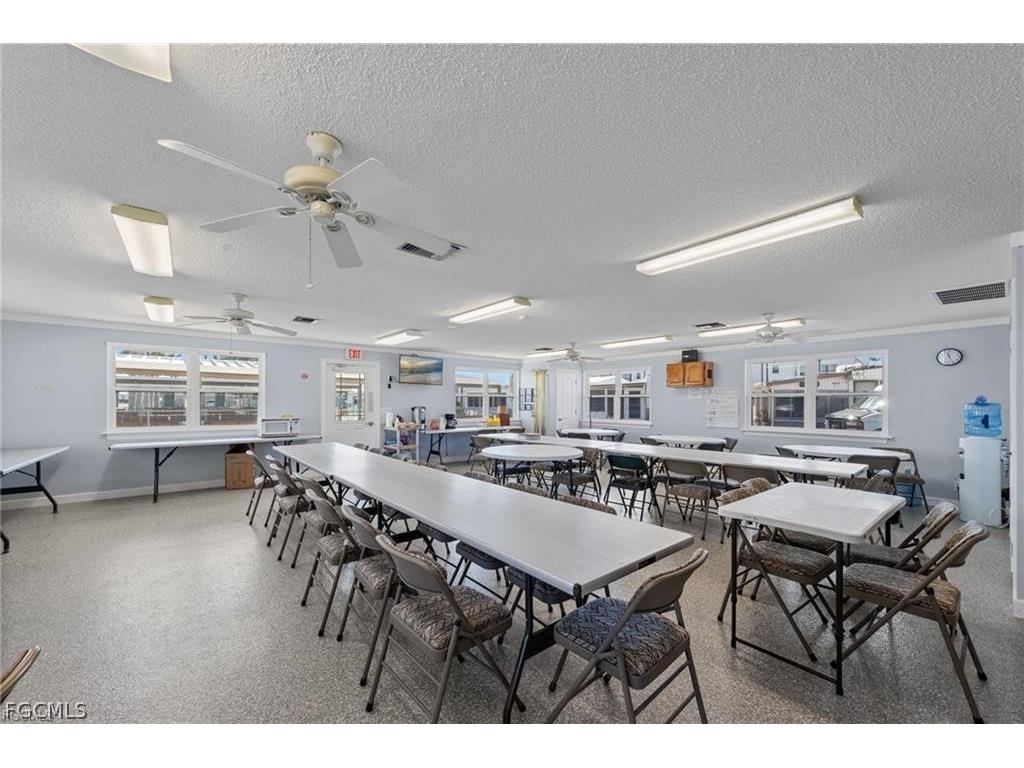 11601 Valleyview Drive Fort Myers FL 33908 2026013346 image13