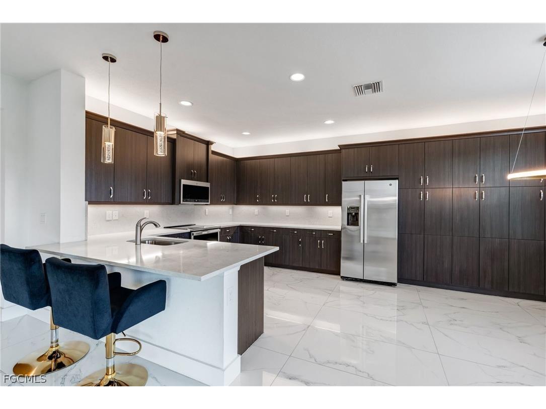 11604 Meadowrun Circle Fort Myers FL 33913 2026013769 image13