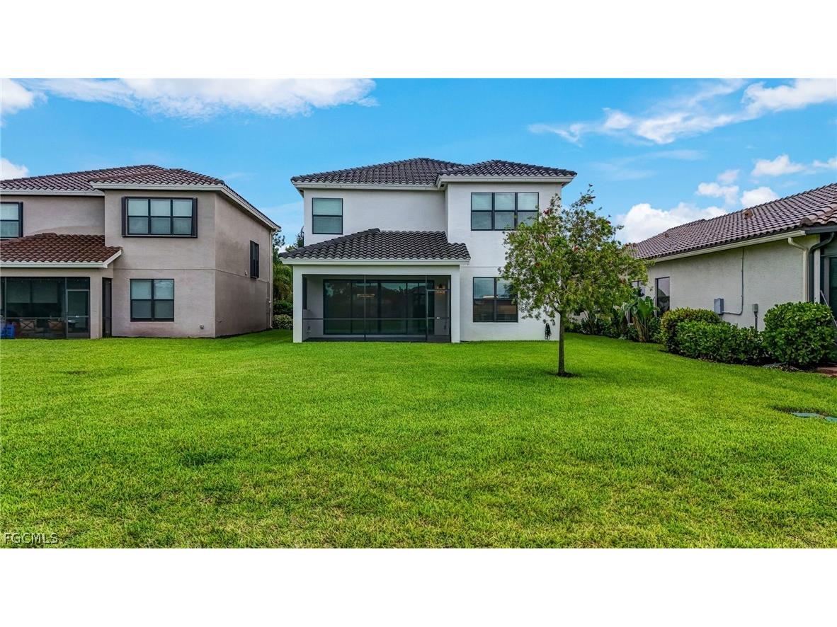 11604 Meadowrun Circle Fort Myers FL 33913 2026013769 image2