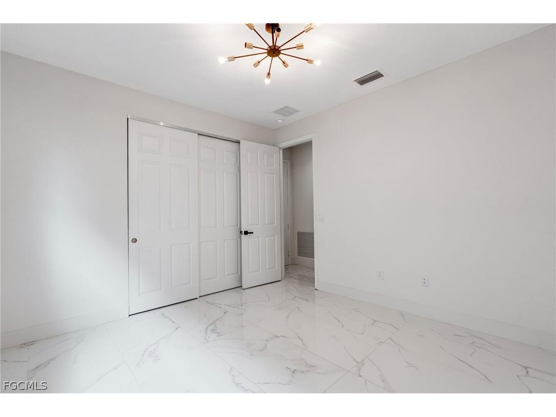 11604 Meadowrun Circle Fort Myers FL 33913 2026013769 image35