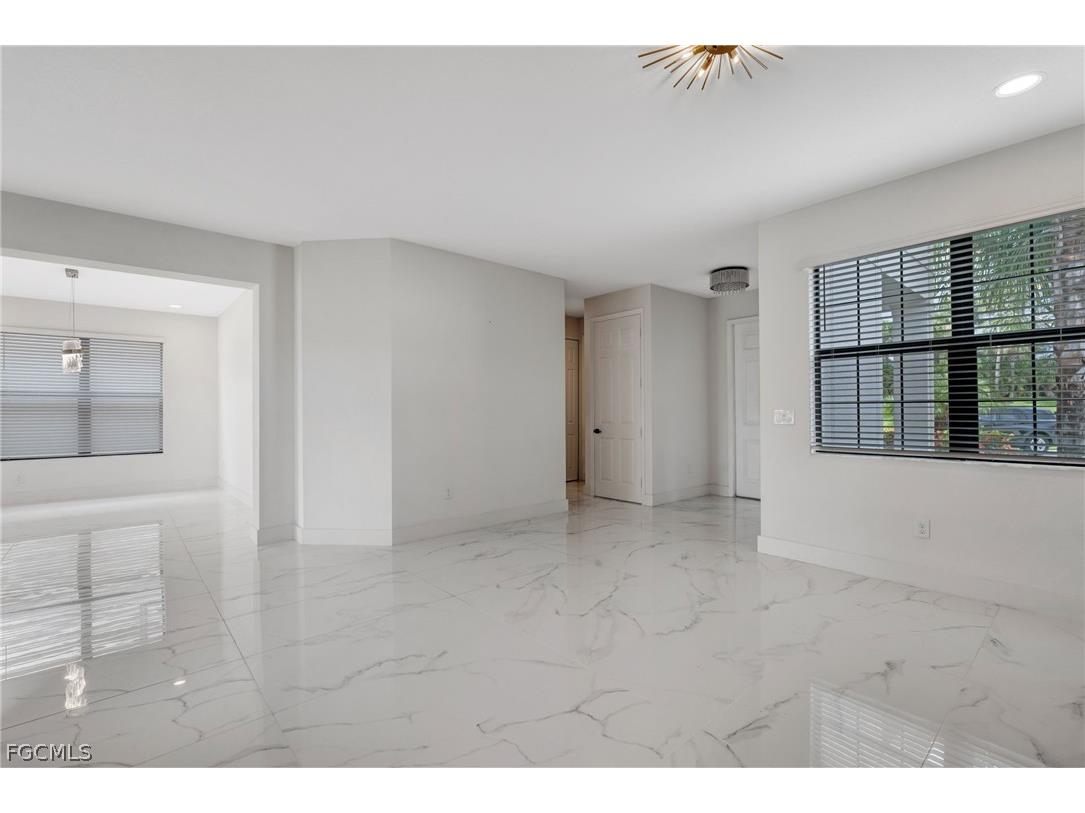 11604 Meadowrun Circle Fort Myers FL 33913 2026013769 image6