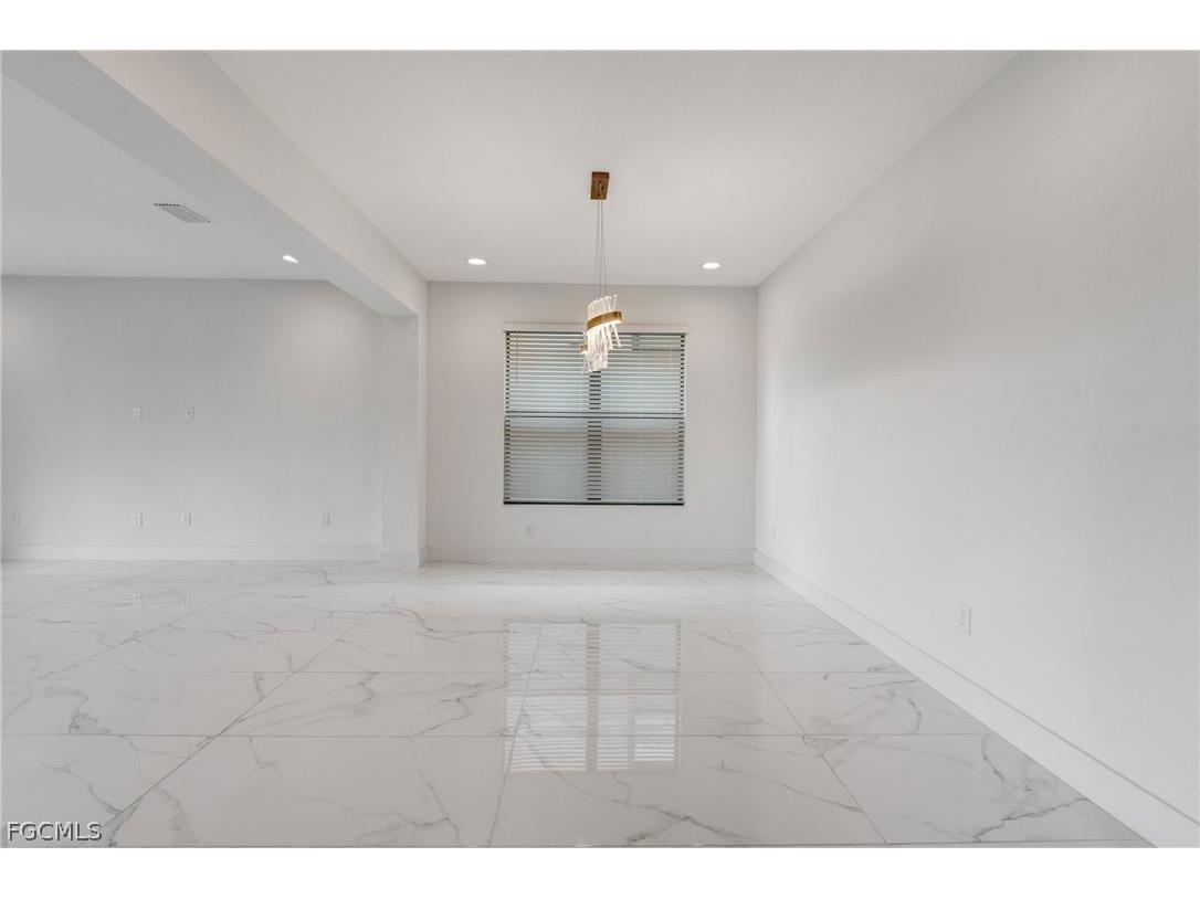 11604 Meadowrun Circle Fort Myers FL 33913 2026013769 image8