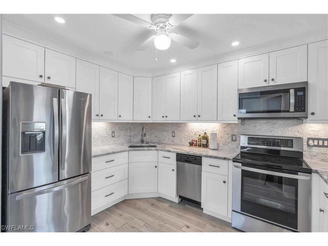 11607 Chapman Avenue Bonita Springs FL 34135 223069048 image1