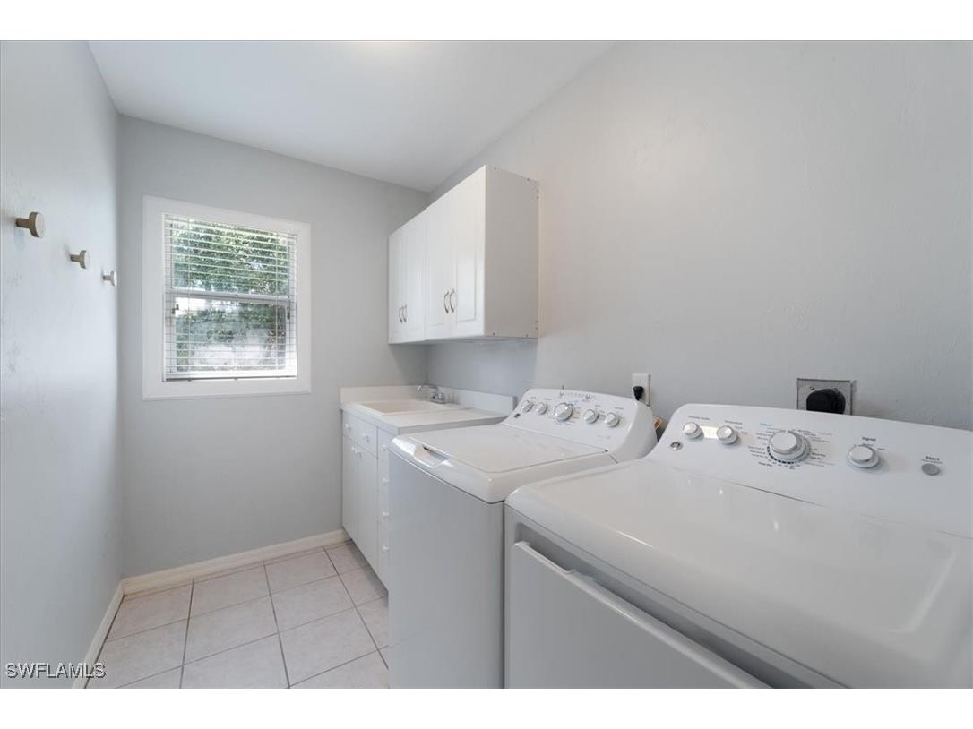 1161 25th Street SW Naples FL 34117 225075302 image19