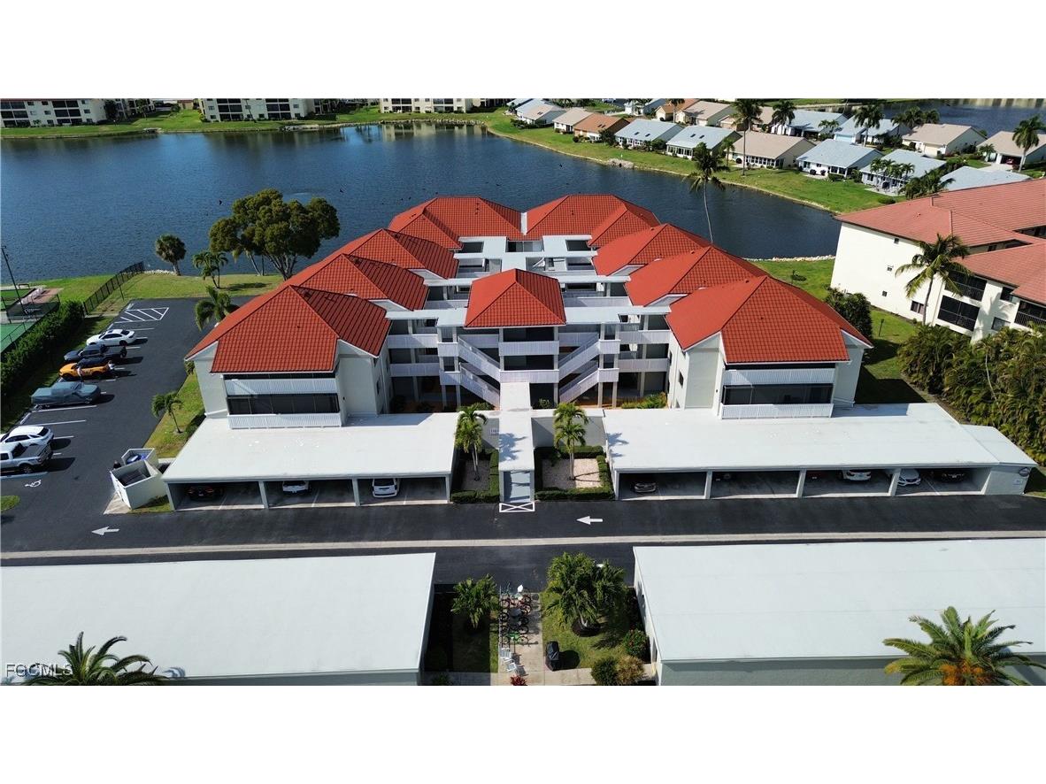 11610 Caravel Circle #104 Fort Myers FL 33908 2025026321 image1
