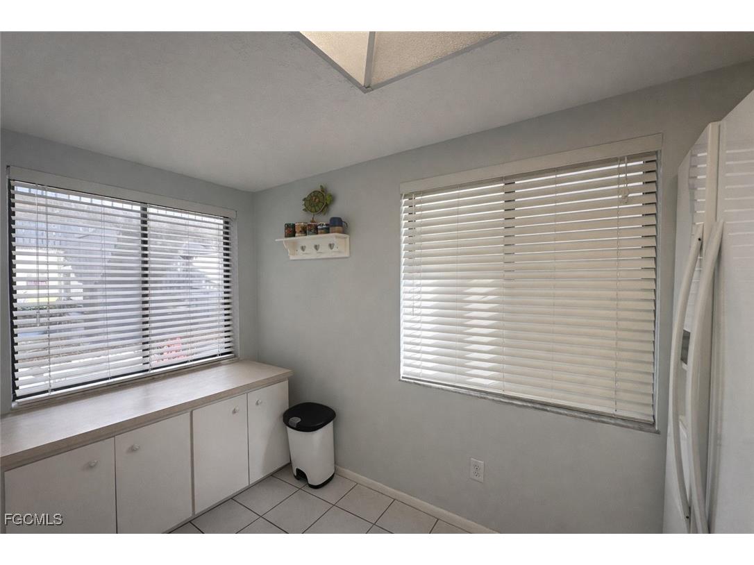 11610 Caravel Circle #104 Fort Myers FL 33908 2025026321 image3