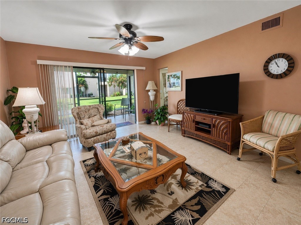 11610 Caravel Circle #108 Fort Myers FL 33908 2026016078 image1
