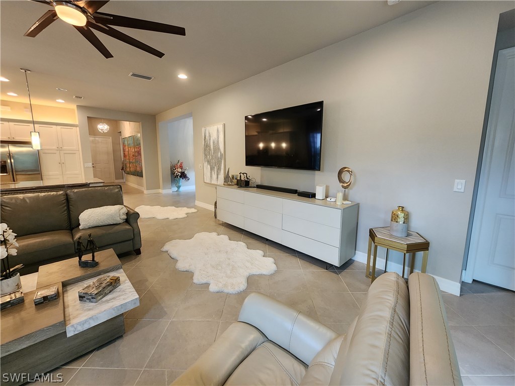 11619 Meadowrun Circle Fort Myers FL 33913 223005060 image1