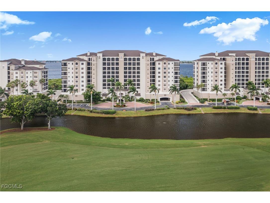 11620 Court Of Palms #105 Fort Myers FL 33908 2026003335 image1