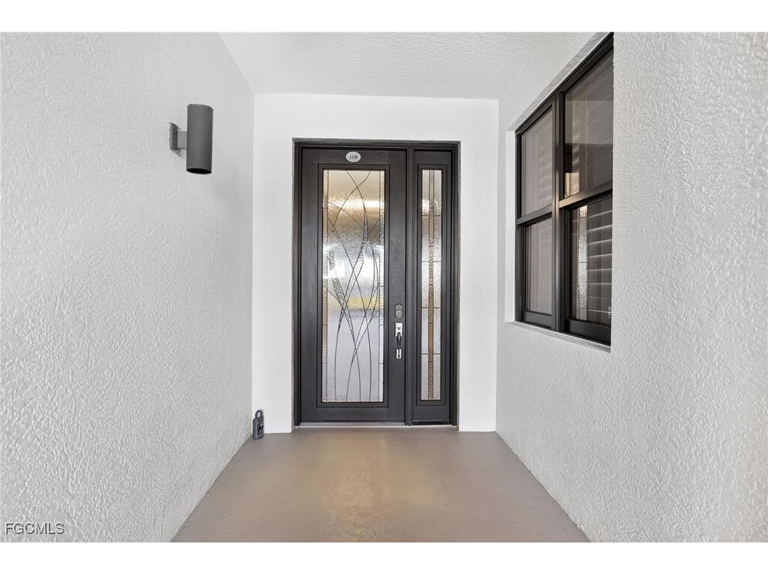 11620 Court Of Palms #105 Fort Myers FL 33908 2026003335 image4