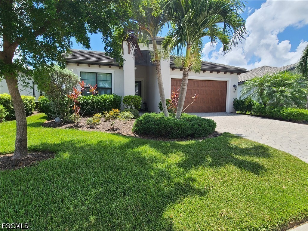 11624 Onyx Circle Fort Myers FL 33913 2026027487 image1