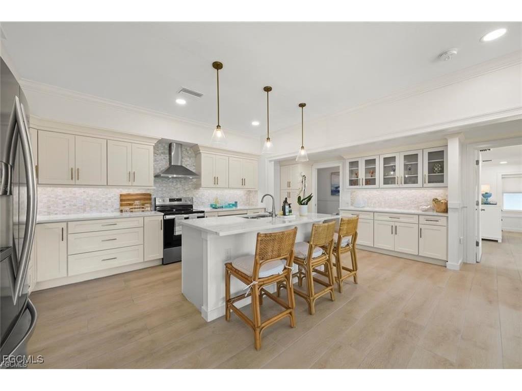 1163 Seagrape Lane Sanibel FL 33957 2025014856 image8