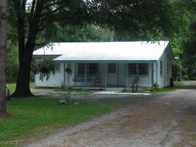 11631 Deal Road North Fort Myers FL 33917 2025013825 image1