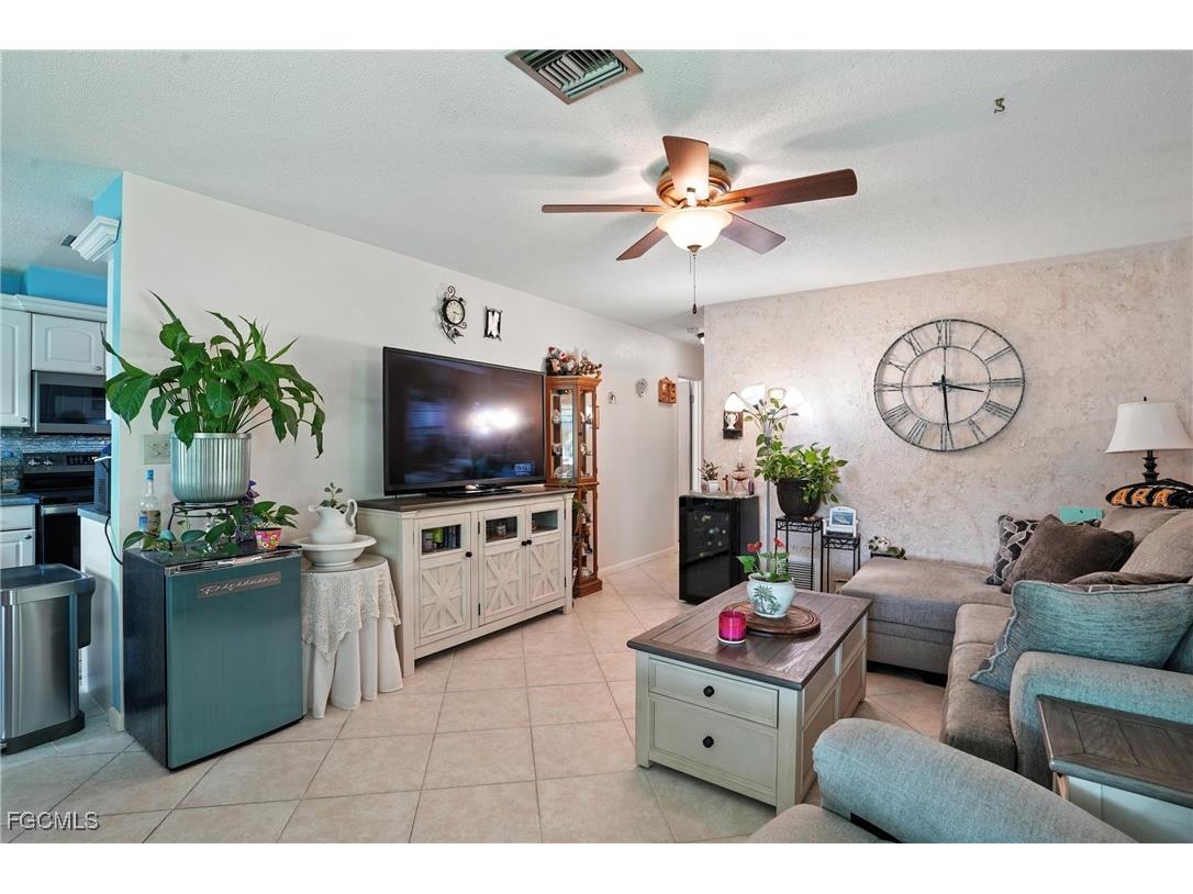 1164 Navajo Avenue Lehigh Acres FL 33974 2025010279 image10